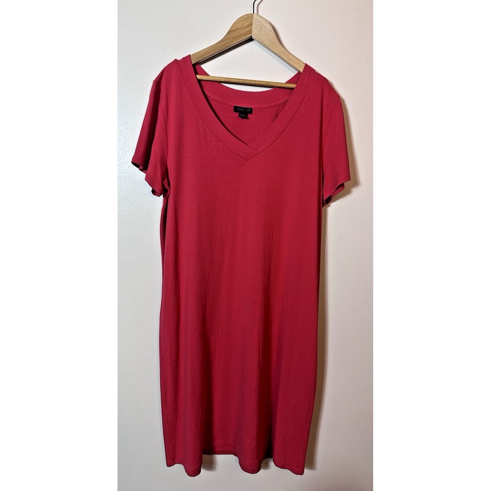 J Jill Wearever T-Shirt Dress Medium Red V Neck Short Sleeve Travel Knit Coastal